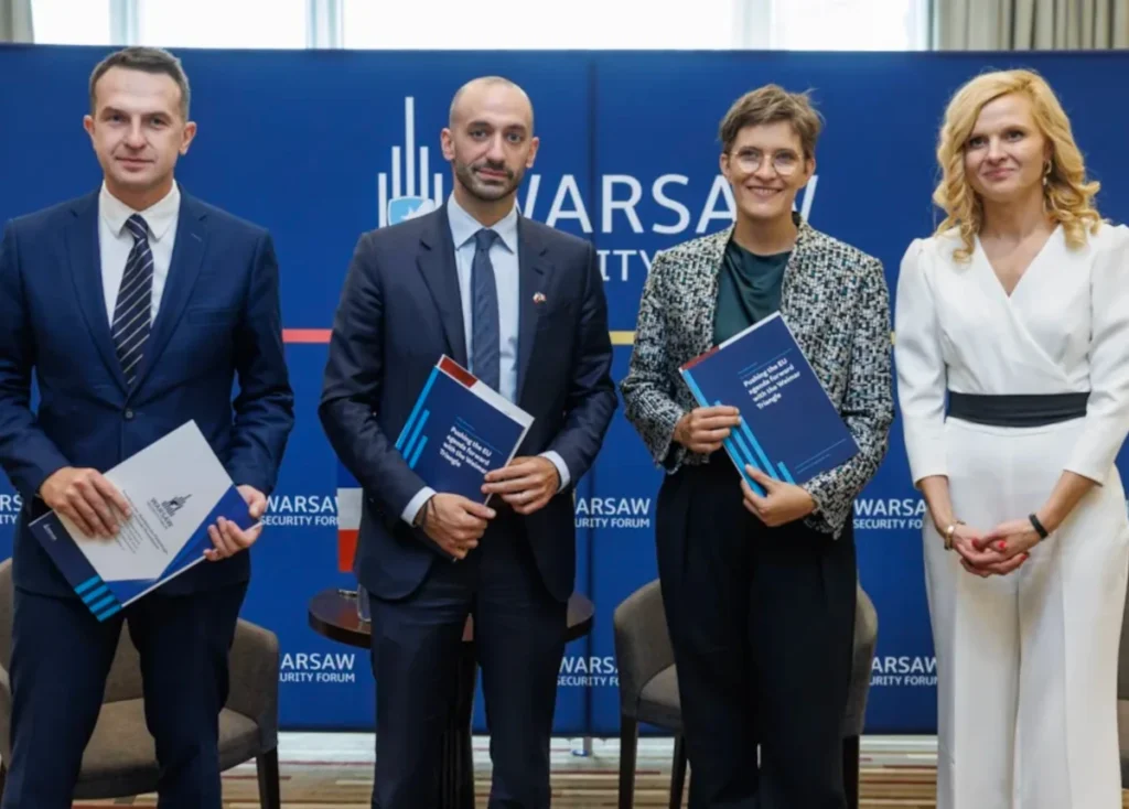 Annual Report Presented to Ministers from France, Germany and Poland