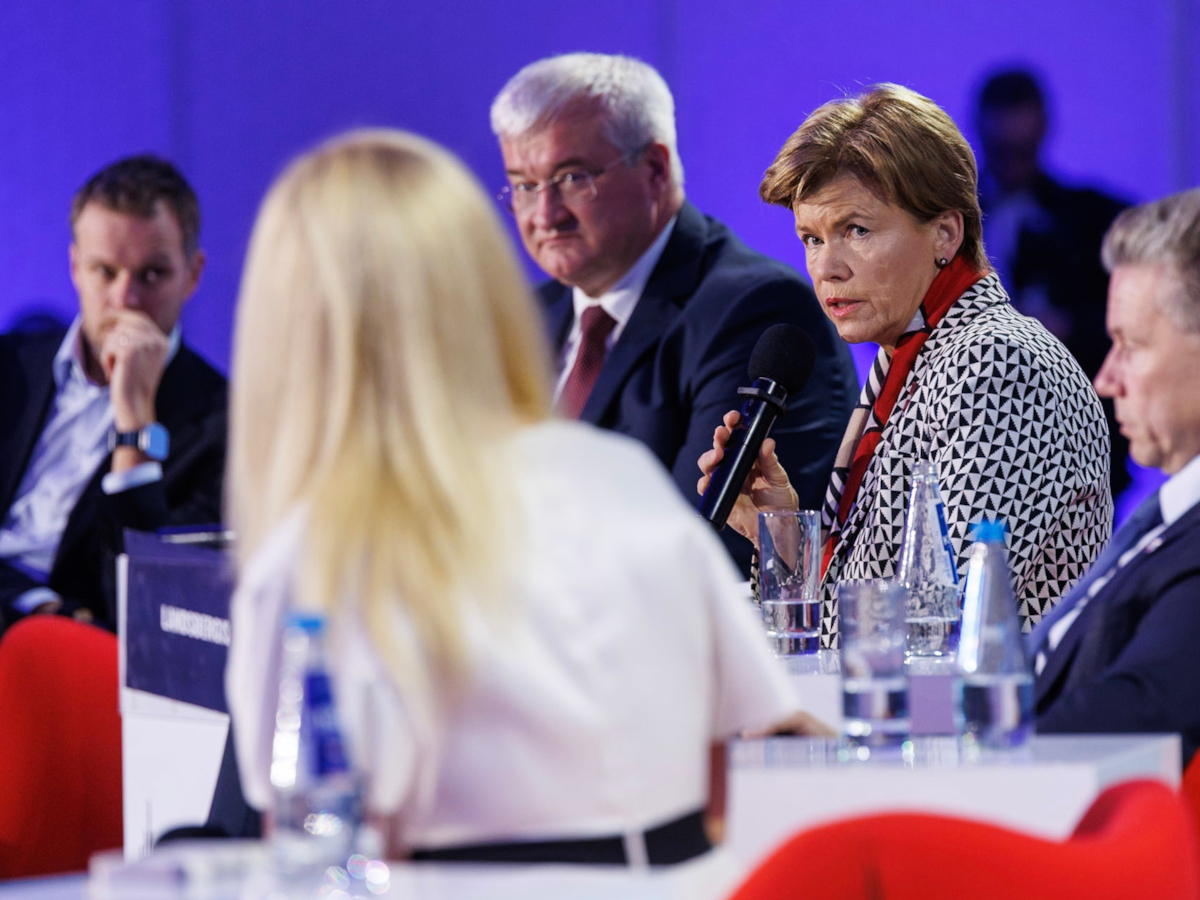 Warsaw Security Forum, participants in the panel discussion